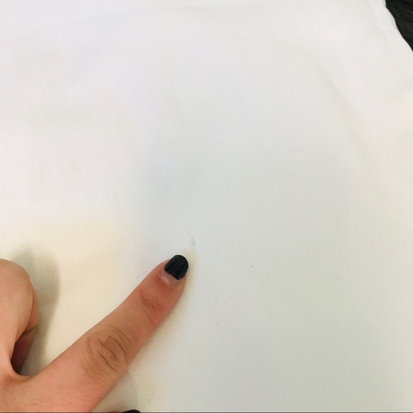 Abercrombie & Fitch | White Pants - Picture 7 of 8